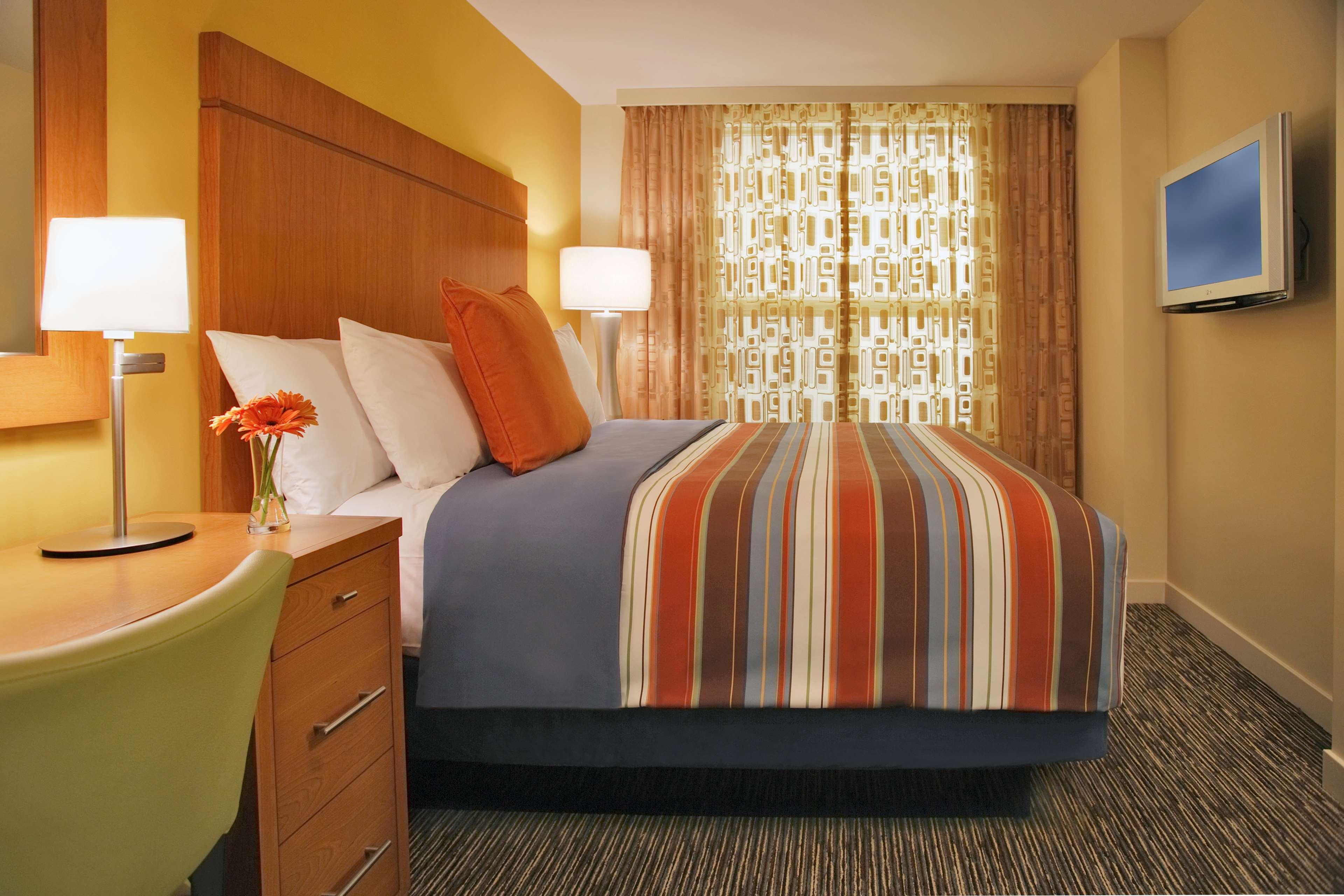 Hyatt House Naperville/Warrenville Buitenkant foto