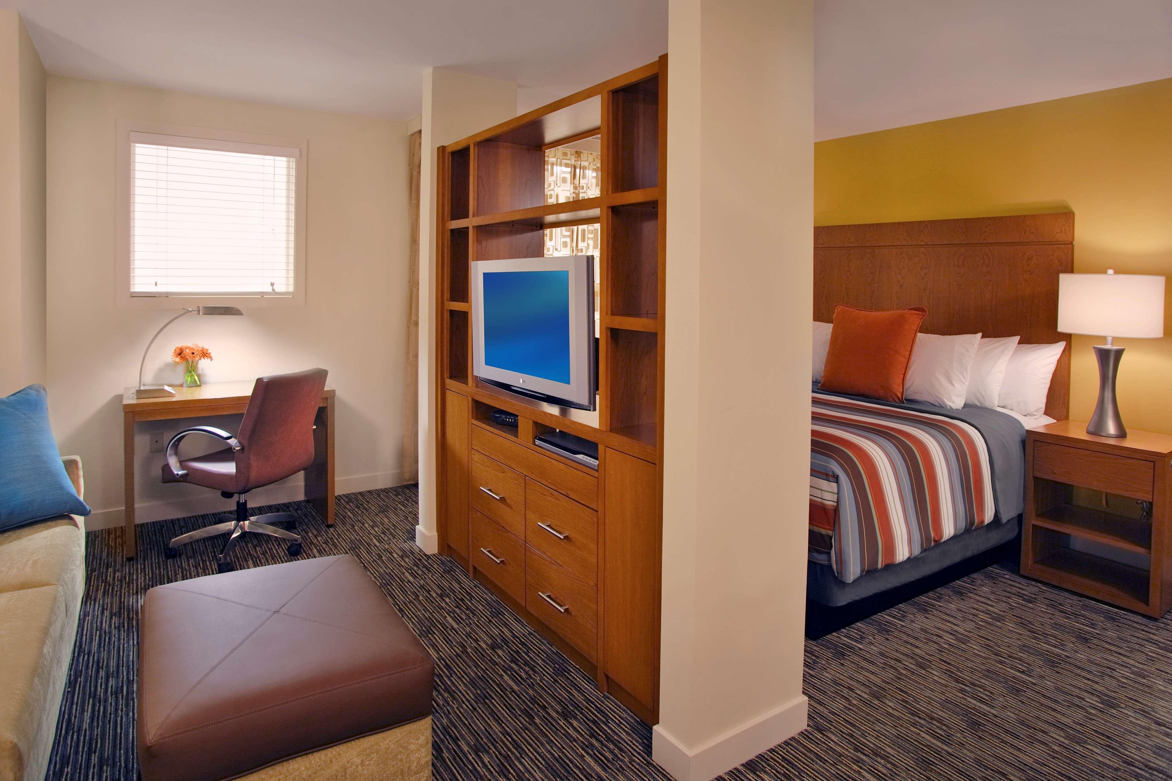 Hyatt House Naperville/Warrenville Buitenkant foto